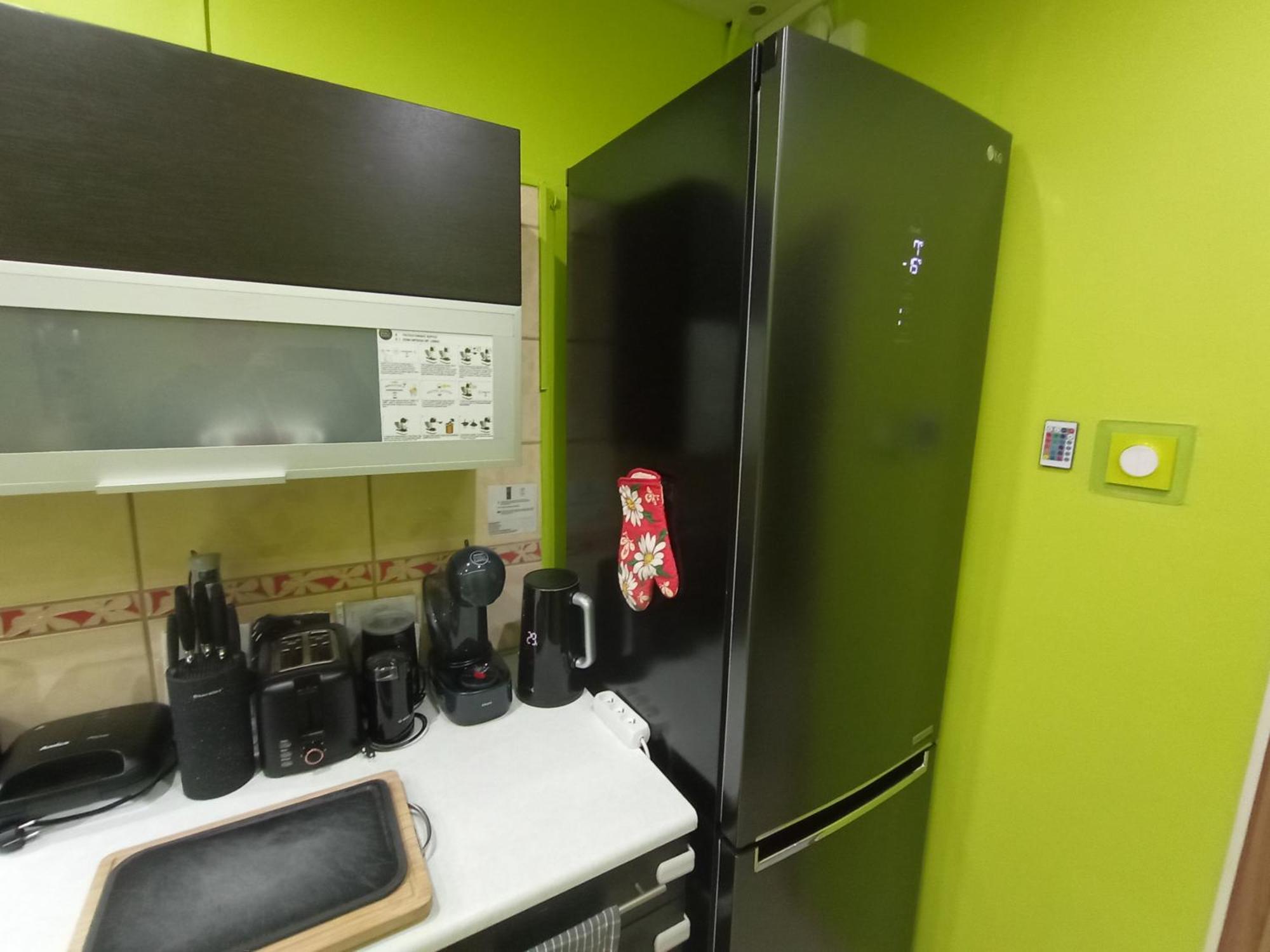 Apartament Venge -Cale Mieszkanie 46M2 Na Wylacznosc - Z Jedna Sypialnia I Jednym Sypialno-Salonem -3 Pietro Bez Windy- Rezerwacja Bez Karty Kredytowej-Klimatyzacja-Netflix-2 Lozeczka Dzieciece- Bezplatny Parking Publiczny Вроцлав Екстериор снимка