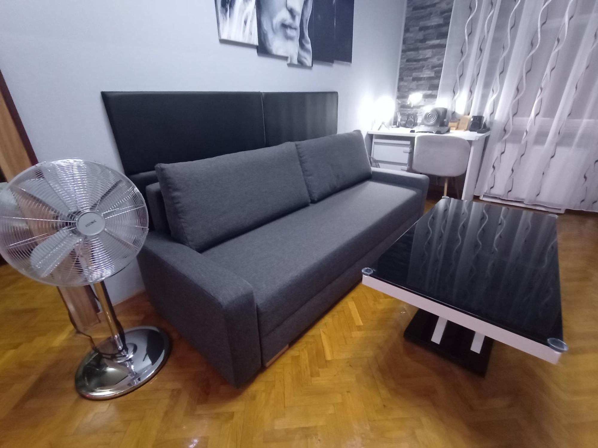 Apartament Venge -Cale Mieszkanie 46M2 Na Wylacznosc - Z Jedna Sypialnia I Jednym Sypialno-Salonem -3 Pietro Bez Windy- Rezerwacja Bez Karty Kredytowej-Klimatyzacja-Netflix-2 Lozeczka Dzieciece- Bezplatny Parking Publiczny Вроцлав Екстериор снимка